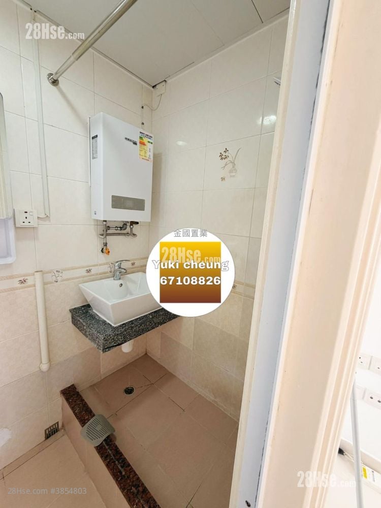Hayon Building Rental 2 Bedrooms 251 ft²