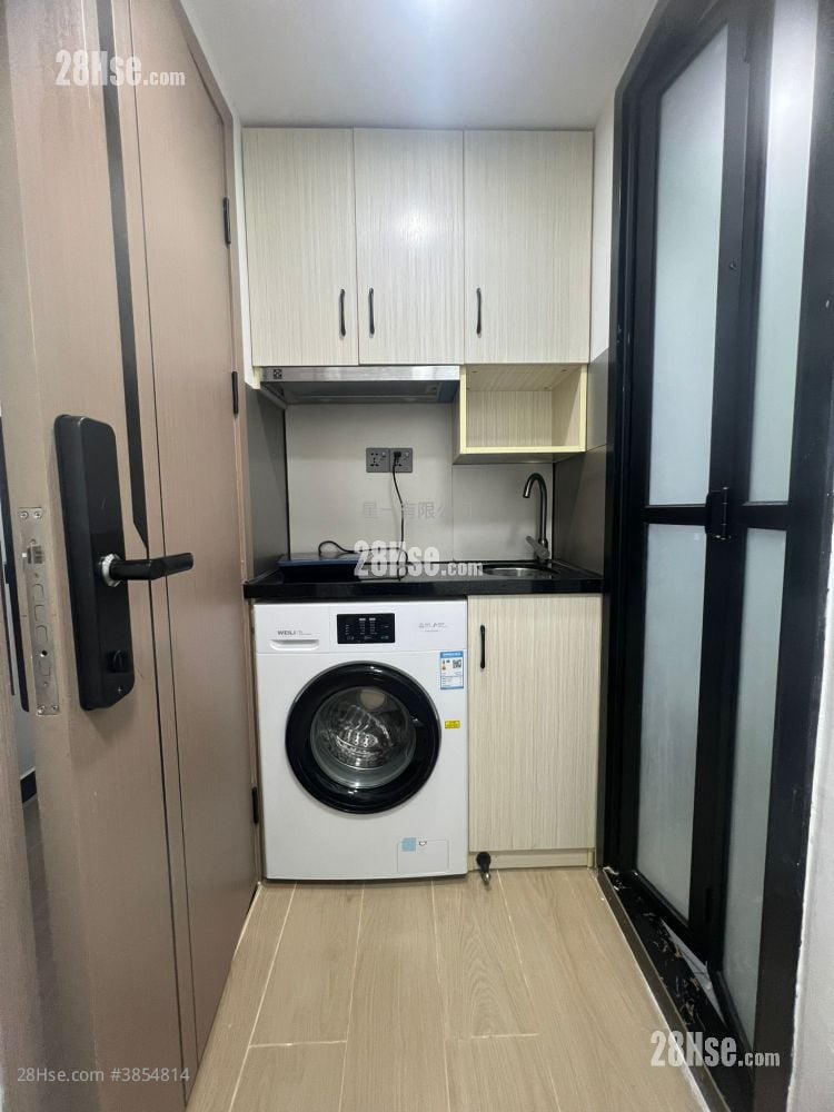 Ocean View Court Rental Studio , 1 Bathroom 120 ft²