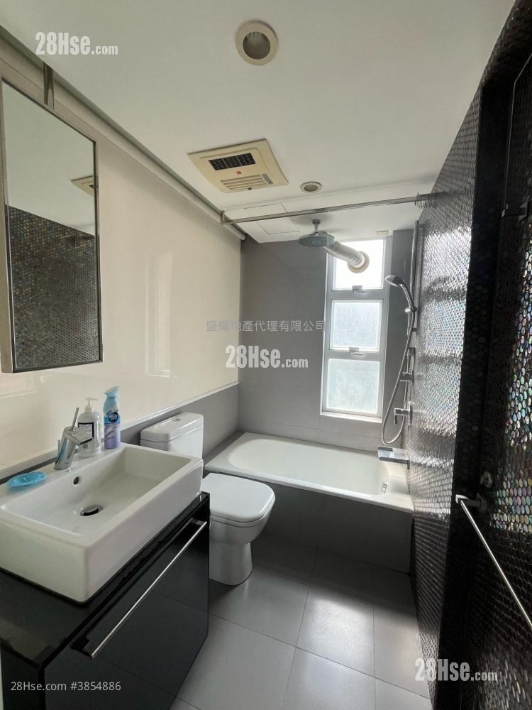 Seaview Garden Rental 2 Bedrooms , 1 Bathroom 730 ft²