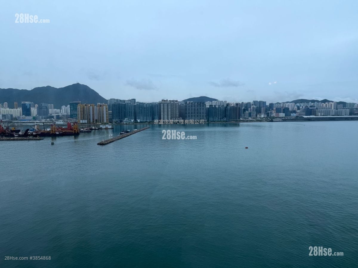 Laguna Verde Rental 1,102 ft²