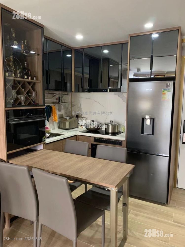 Yu Tai Court Sell 3 Bedrooms , 1 Bathroom 428 ft²