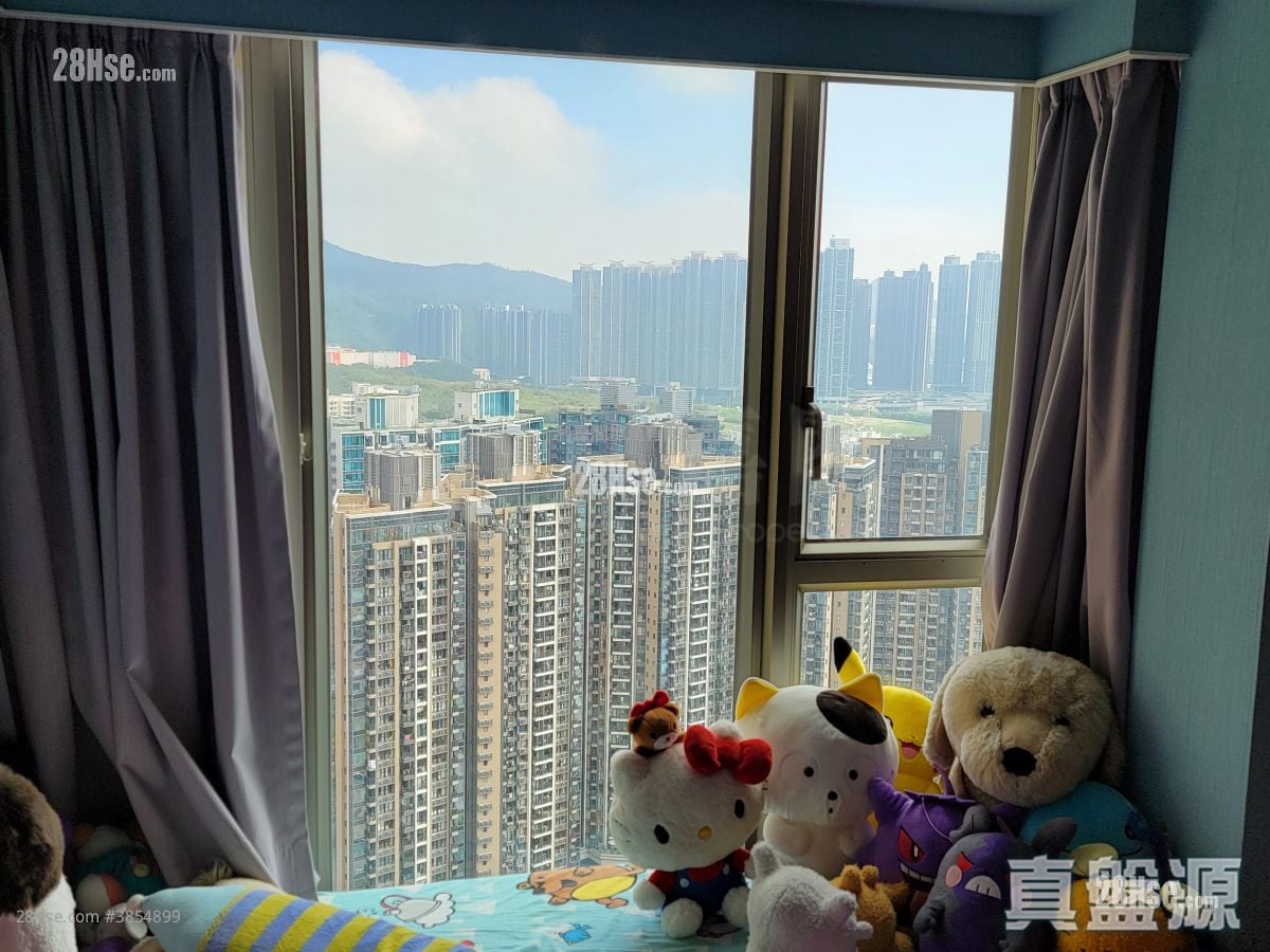 Park Central Sell 3 Bedrooms , 2 Bathrooms 684 ft²