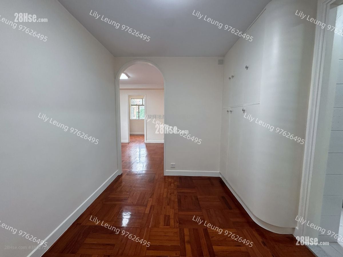 Fortune Terrace Rental 2 Bedrooms , 1 Bathroom 504 ft²