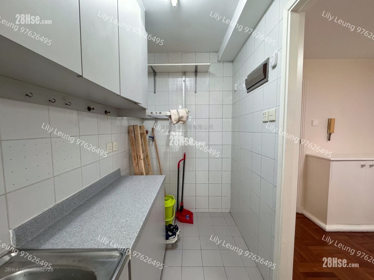 Fortune Terrace Rental 2 Bedrooms , 1 Bathroom 504 ft²