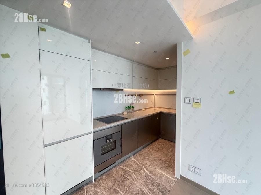 The Southside Sell 2 Bedrooms , 1 Bathroom 489 ft²
