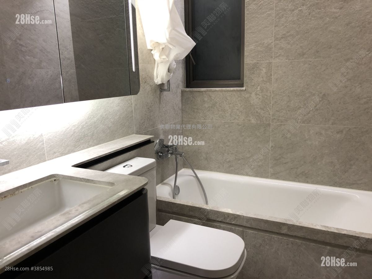 The Arles Rental 3 Bedrooms , 1 Bathroom 673 ft²