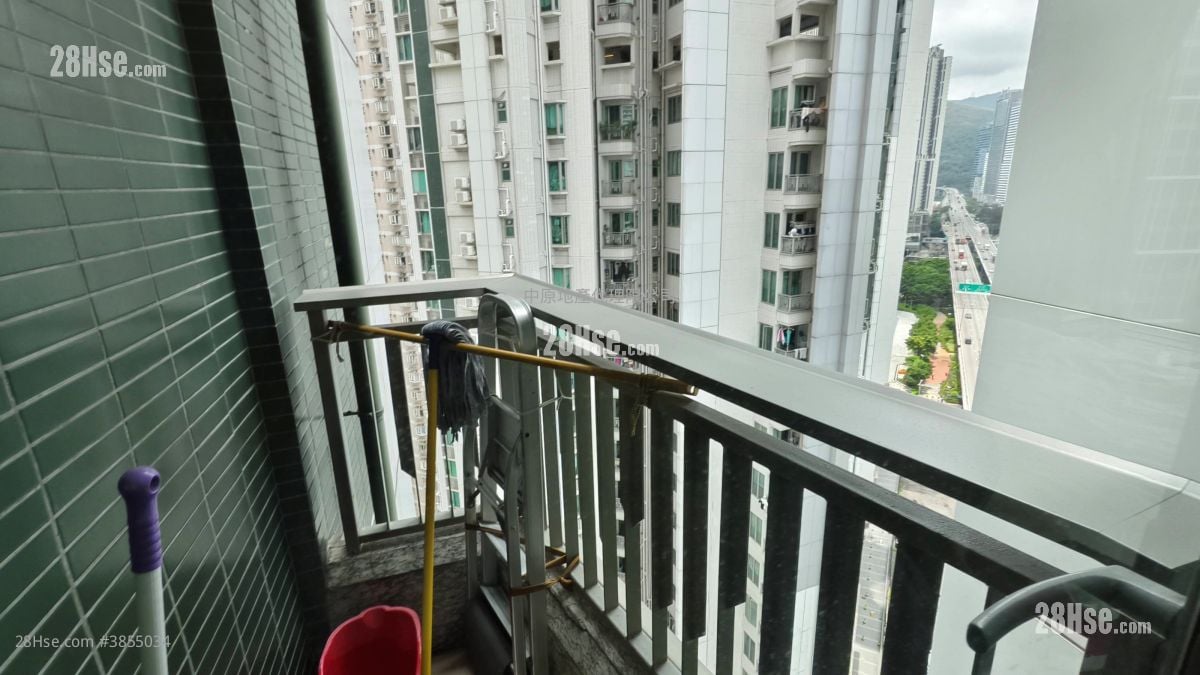 balcony: City Point Sell 3 Bedrooms , 2 Bathrooms 722 ft²