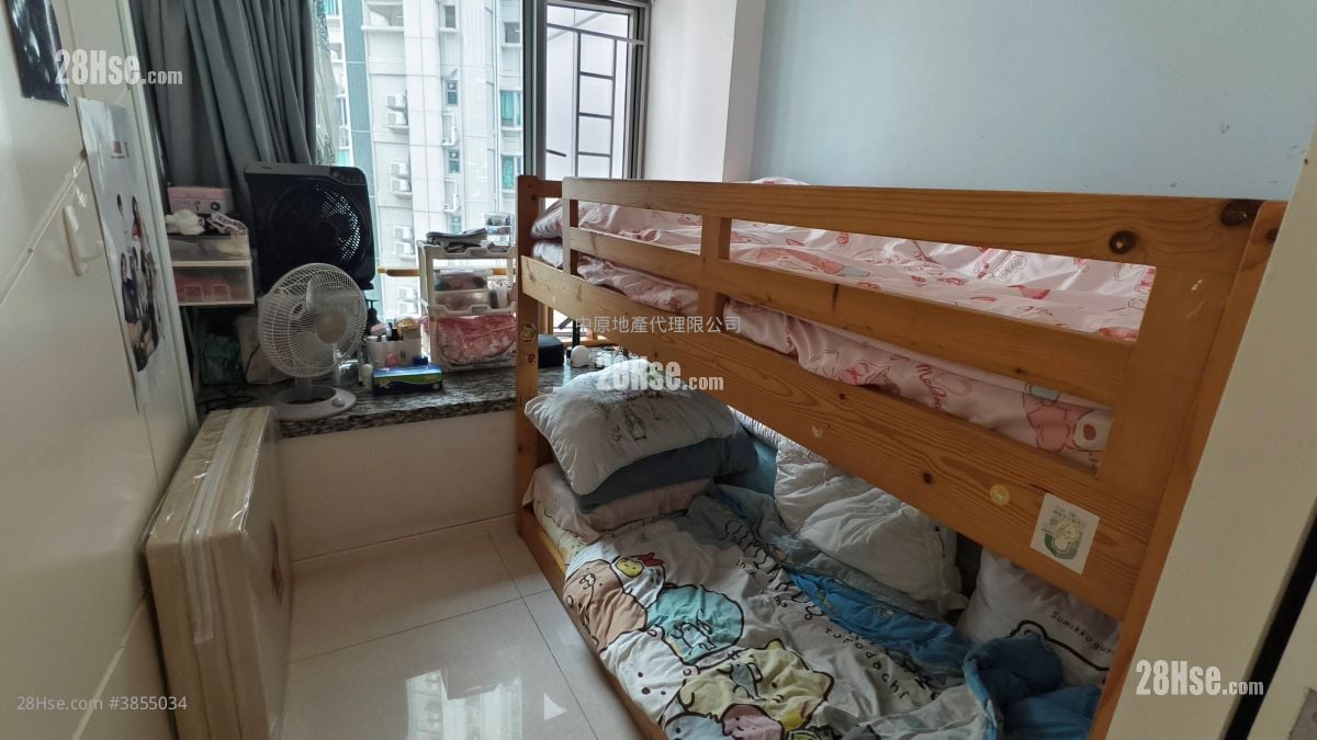 bedroom 1: City Point Sell 3 Bedrooms , 2 Bathrooms 722 ft²