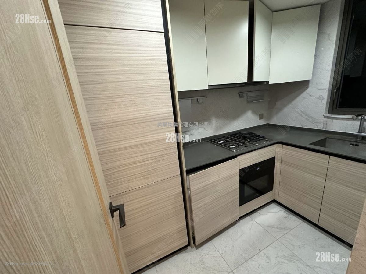 The Arles Rental 2 Bedrooms , 1 Bathroom 552 ft²