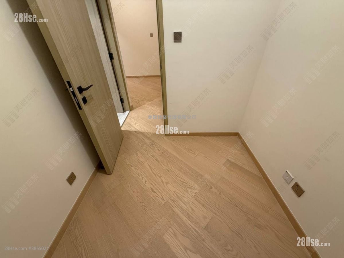 The Arles Rental 2 Bedrooms , 1 Bathroom 552 ft²