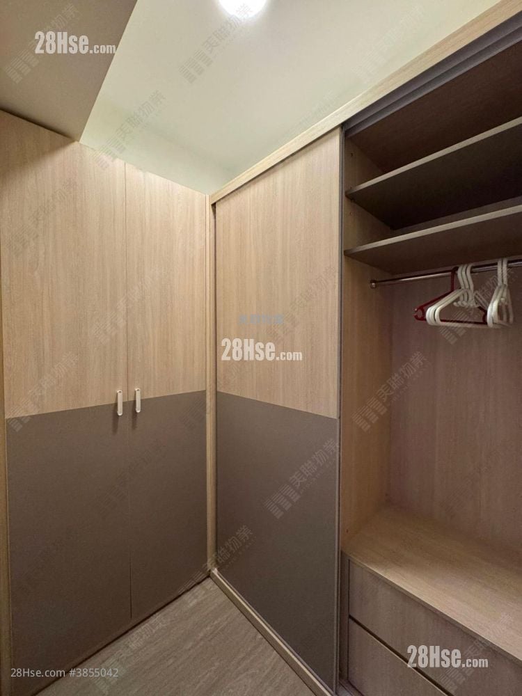 One Regent Place Rental 3 Bedrooms , 2 Bathrooms 853 ft²