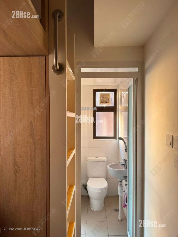 One Regent Place Rental 3 Bedrooms , 2 Bathrooms 853 ft²