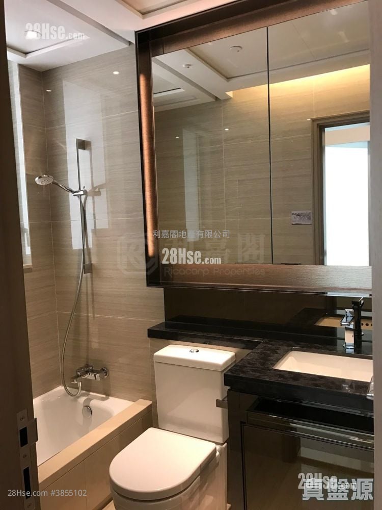 Cullinan West Sell 1 Bedroom , 1 Bathroom 532 ft²