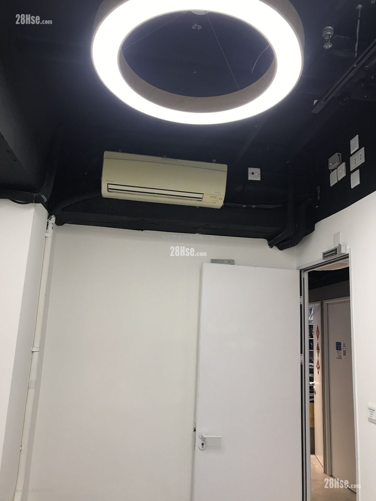 萬年工業大廈 租盤 80 平方呎