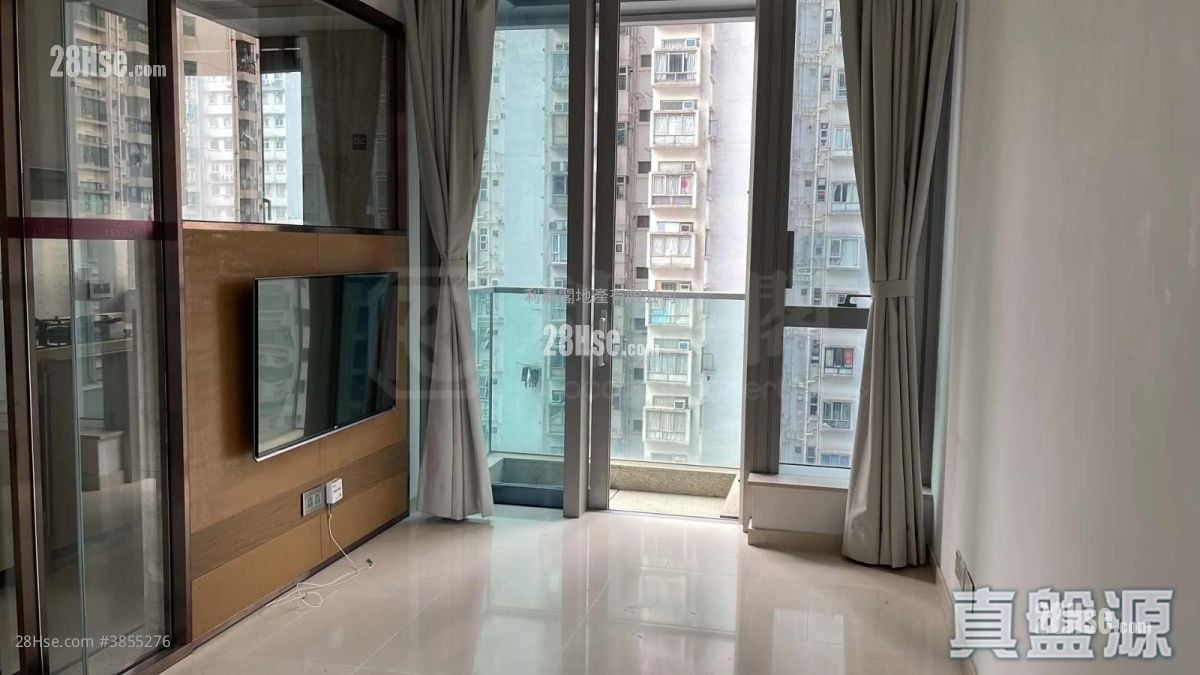 Imperial Kennedy Sell 2 Bedrooms 558 ft²