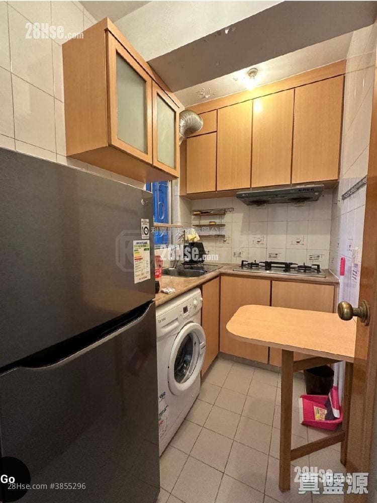 Fanling Centre Rental 2 Bedrooms , 1 Bathroom 368 ft²
