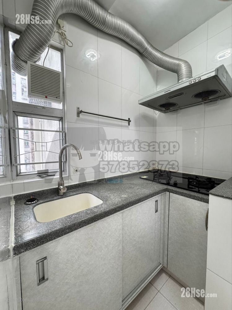 Hayon Building Rental 2 Bedrooms , 1 Bathroom 251 ft²