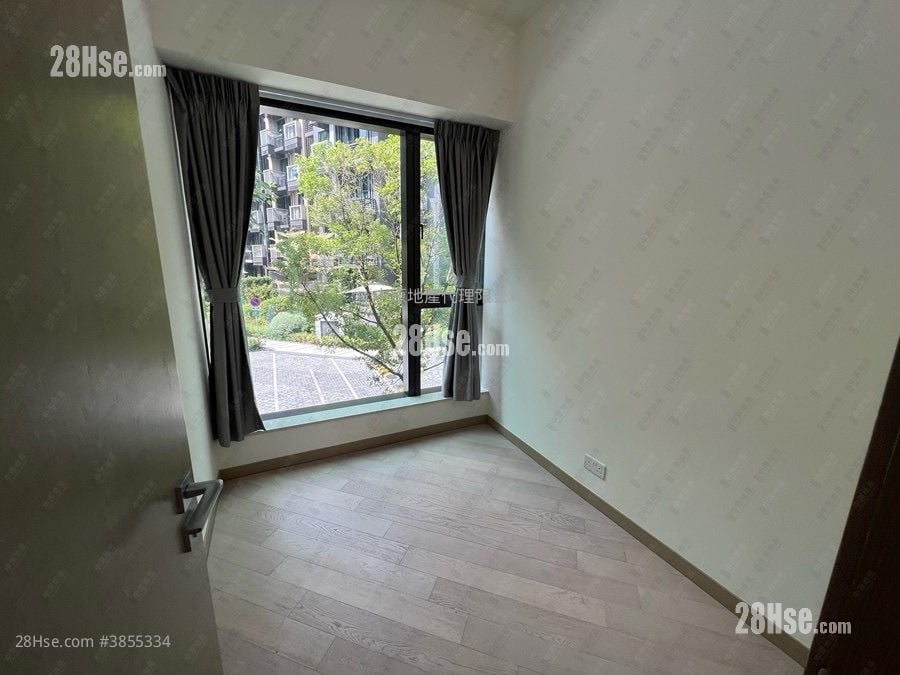 Wetland Seasons Bay Sell 4 Bedrooms , 3 Bathrooms 795 ft²