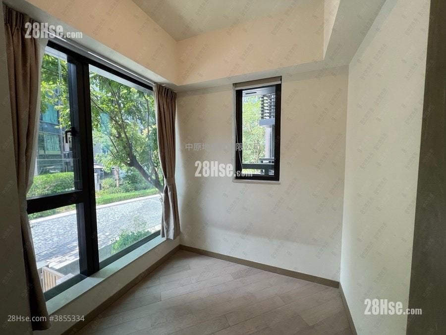Wetland Seasons Bay Sell 4 Bedrooms , 3 Bathrooms 795 ft²