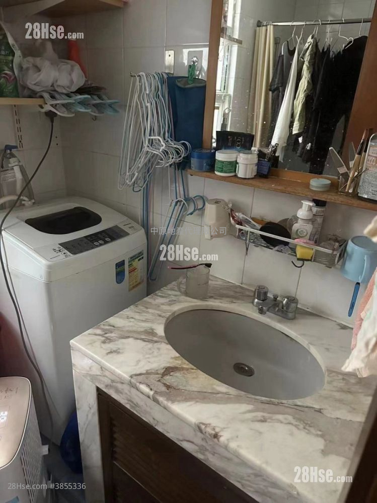 Coral Garden Sell 2 Bedrooms 478 ft²