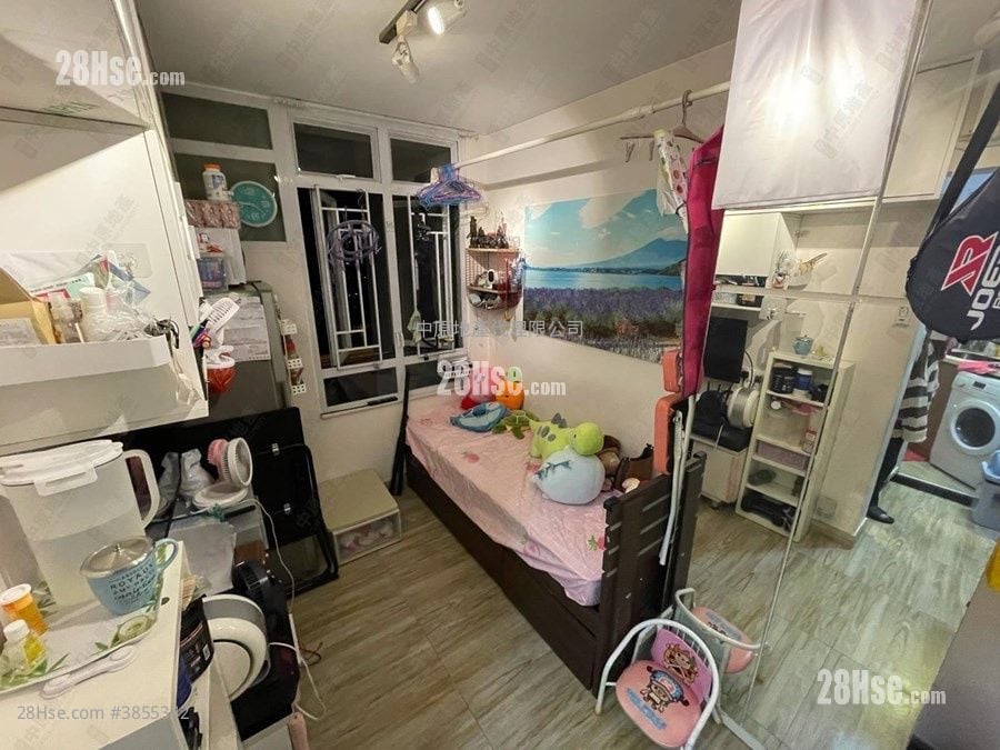 Tin Lai Court Sell Studio , 1 Bathroom 213 ft²