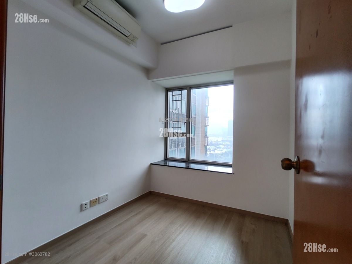 Sorrento Rental 3 Bedrooms , 2 Bathrooms 853 ft²