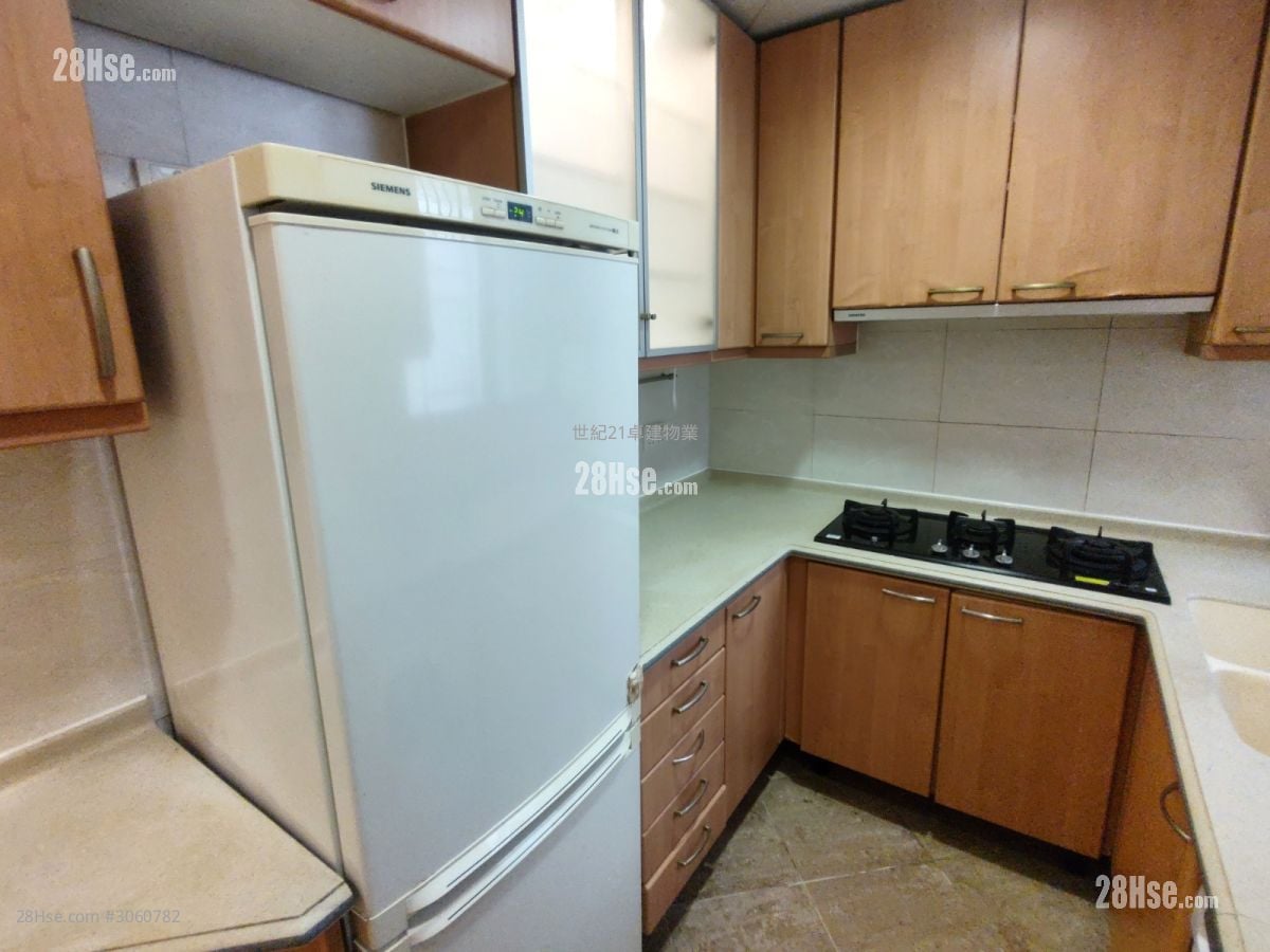 Sorrento Rental 3 Bedrooms , 2 Bathrooms 853 ft²