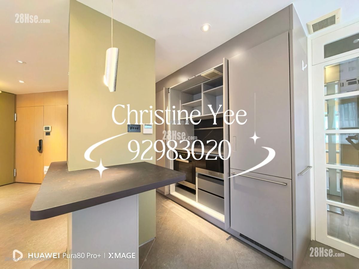 Empire Court Rental 2 Bedrooms , 2 Bathrooms 758 ft²