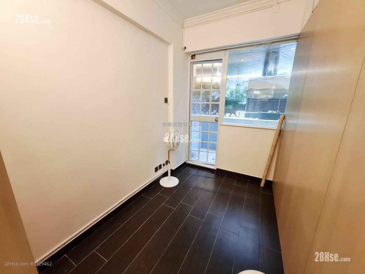 8 Tit Hong Ln Rental 2 Bedrooms , 1 Bathroom 433 ft²