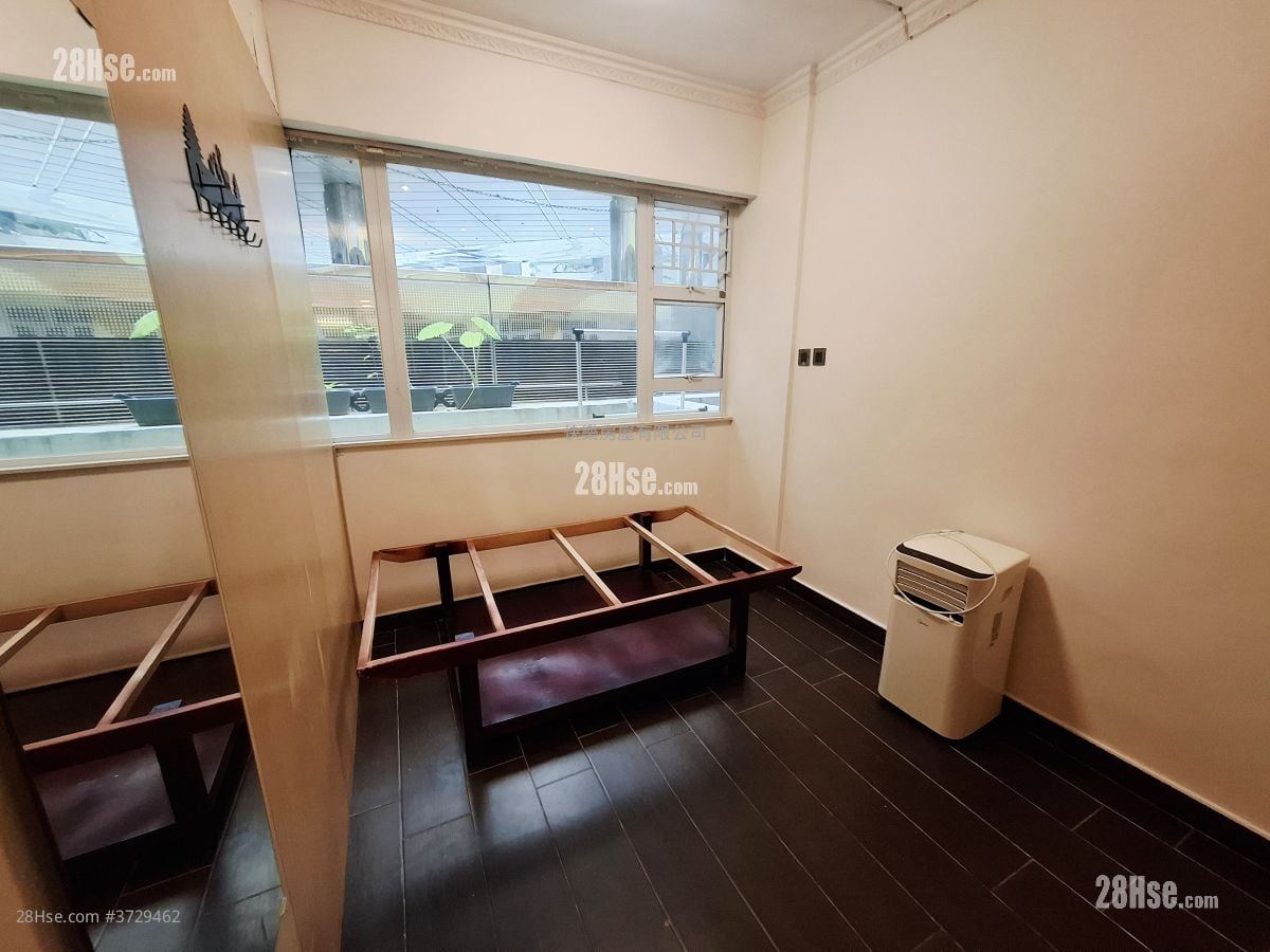 8 Tit Hong Ln Rental 2 Bedrooms , 1 Bathroom 433 ft²