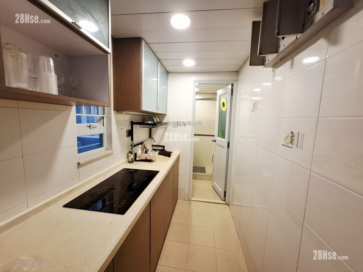 8 Tit Hong Ln Rental 2 Bedrooms , 1 Bathroom 433 ft²