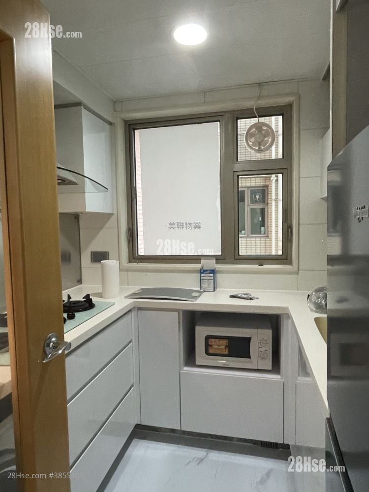 Harbour Green Rental 2 Bedrooms , 1 Bathroom 478 ft²