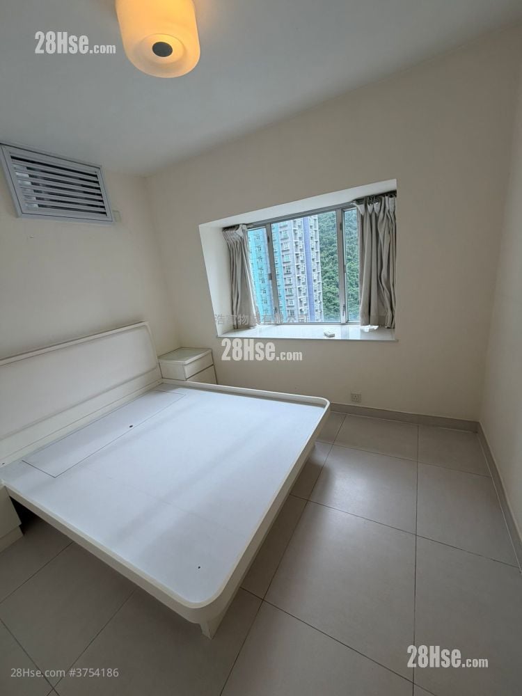 Park Vale Rental 2 Bedrooms , 1 Bathroom 545 ft²