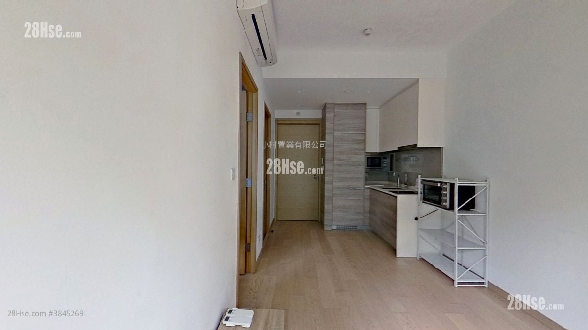 living room: The Grand Marine Sell 1 Bedroom , 1 Bathroom 305 ft²