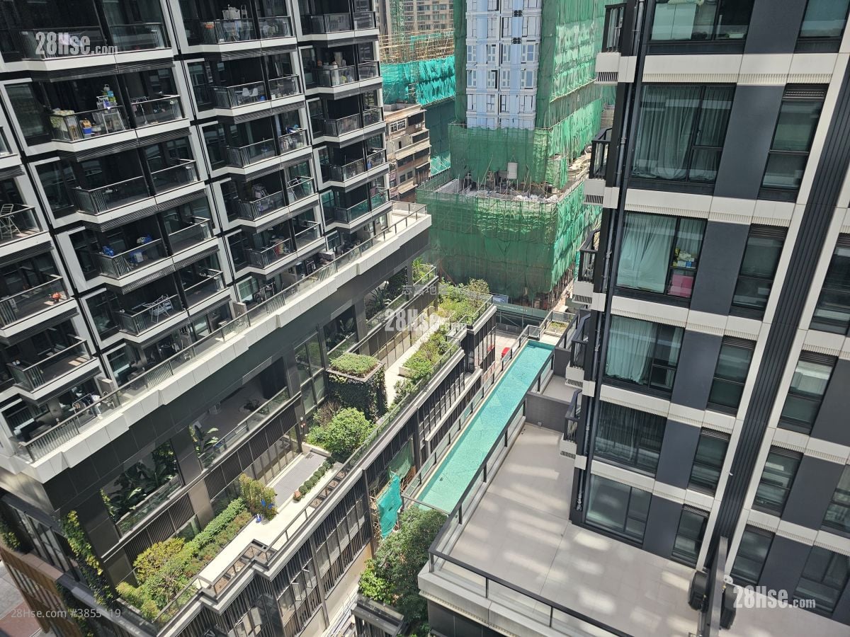 Baker Circle Greenwich Sell 1 Bedroom , 1 Bathroom 265 ft²