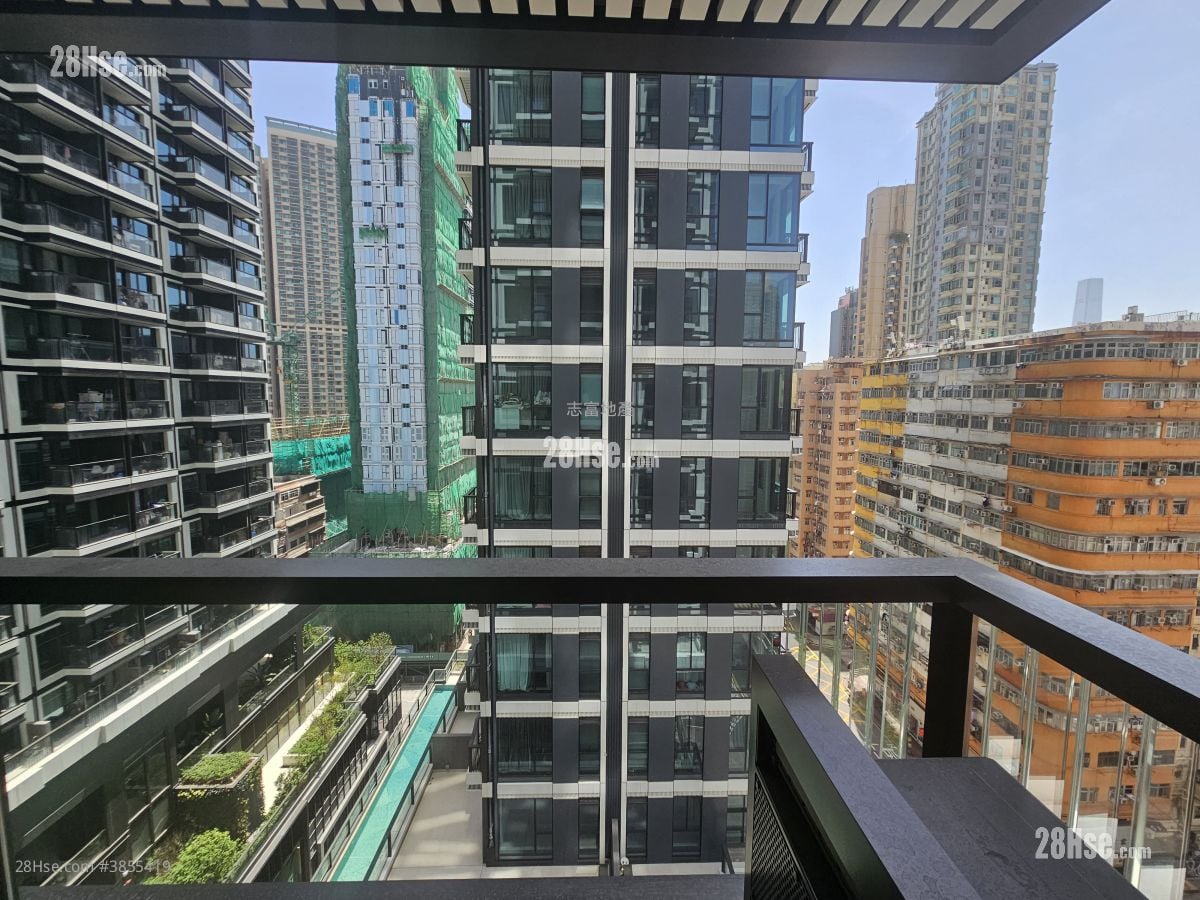 Baker Circle Greenwich Sell 1 Bedroom , 1 Bathroom 265 ft²