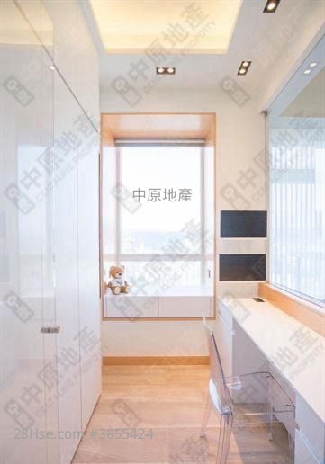 帝峰皇殿 售盤 3 房 805 平方呎