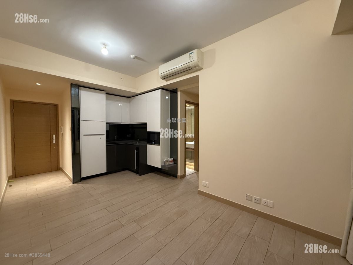 Century Link Rental 2 Bedrooms , 2 Bathrooms 484 ft²
