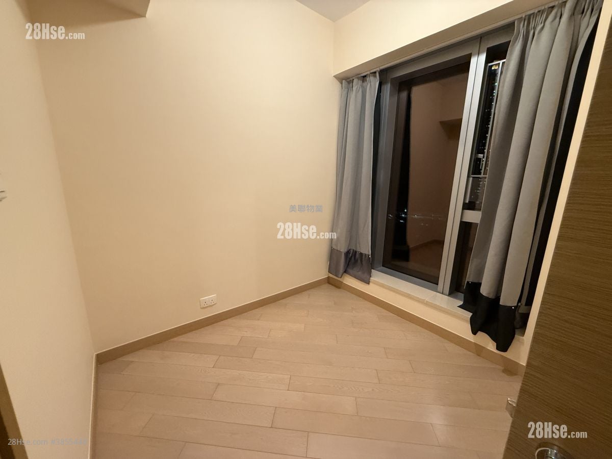 Century Link Rental 2 Bedrooms , 2 Bathrooms 484 ft²