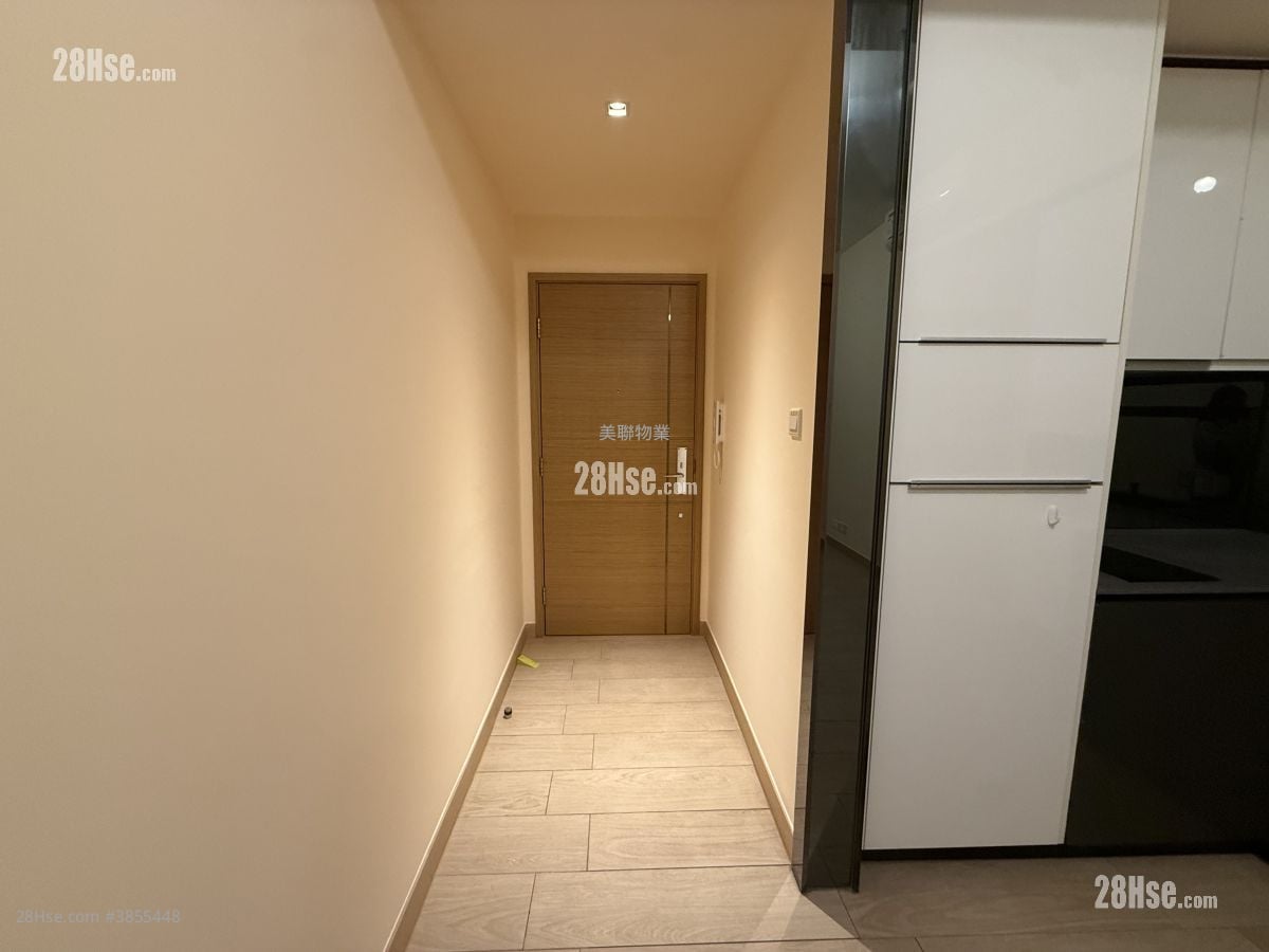 Century Link Rental 2 Bedrooms , 2 Bathrooms 484 ft²