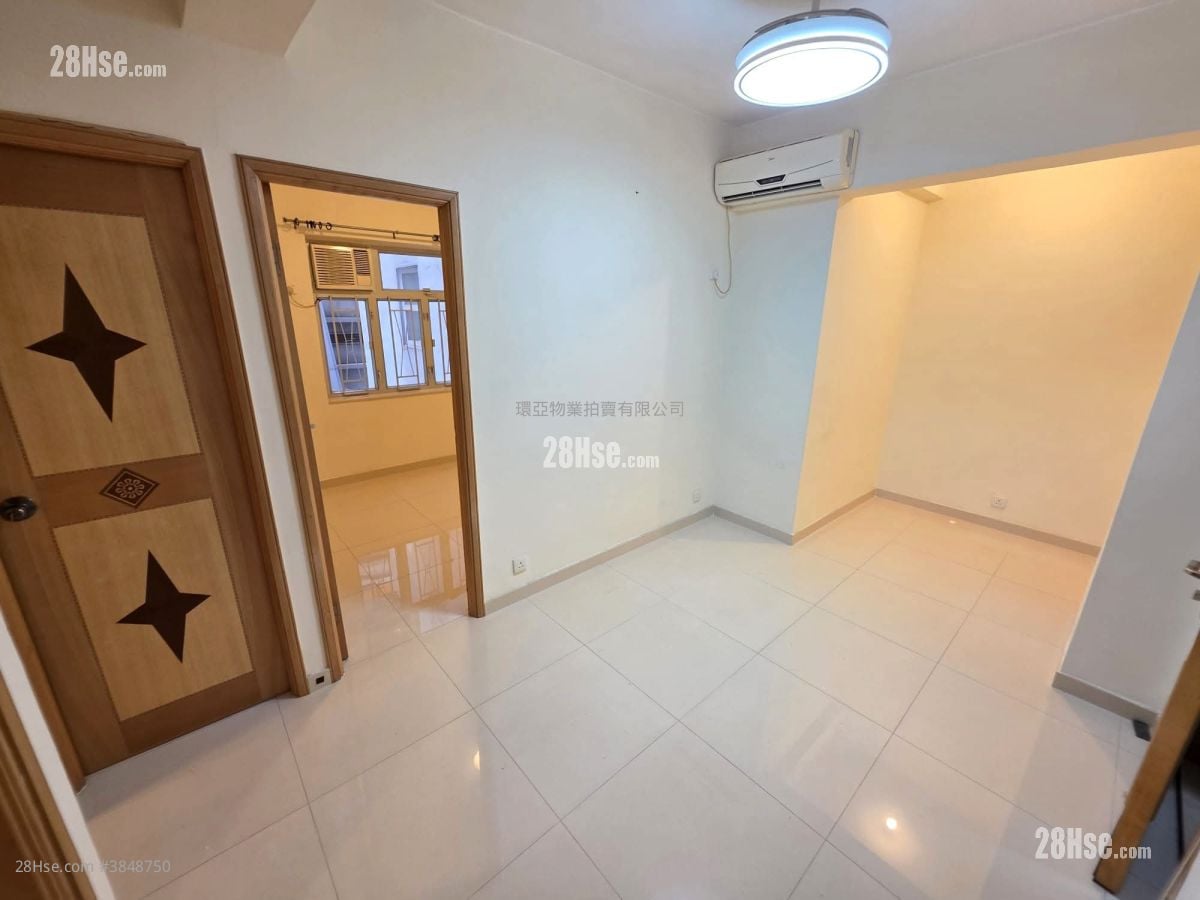Wah Lok Building Sell 2 Bedrooms , 1 Bathroom 388 ft²