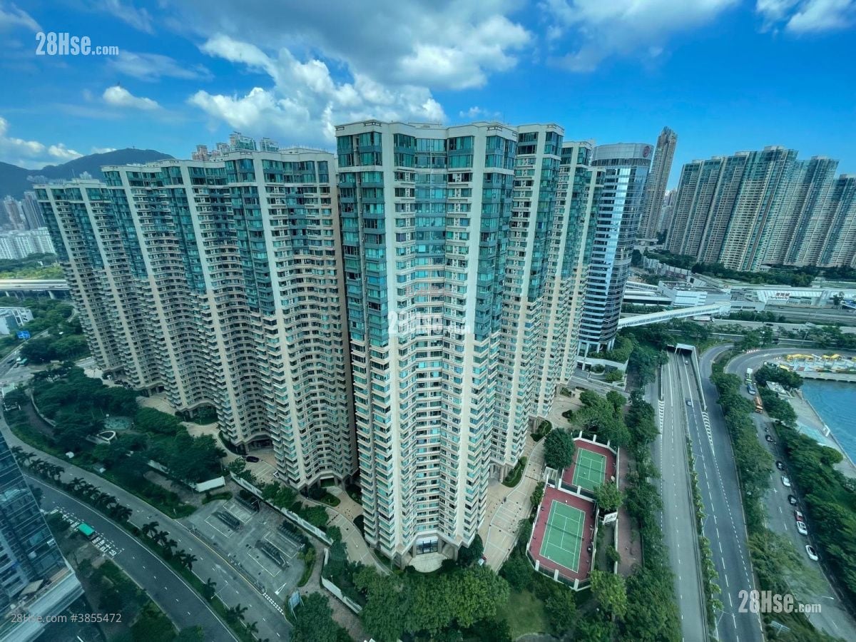 一號銀海 售盤 3 房 , 2 浴室 746 平方呎