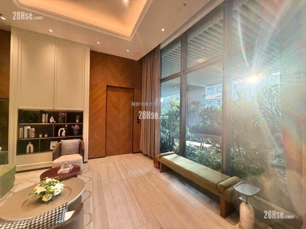Eight Southpark Rental 1 Bedroom , 1 Bathroom 262 ft²