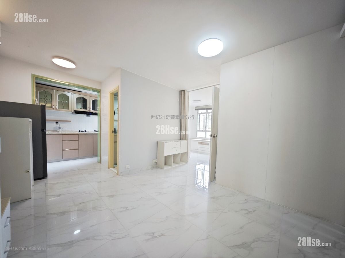 Kwun Hei Court Sell 1 Bathroom 426 ft²