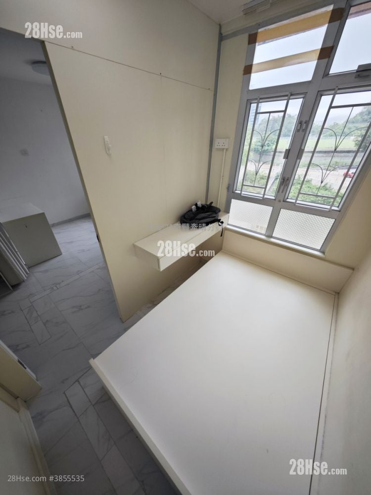 Kwun Hei Court Sell 1 Bathroom 426 ft²