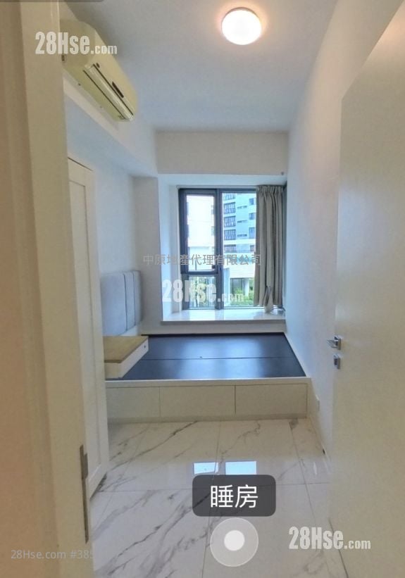 Providence Bay Rental 1,082 ft²