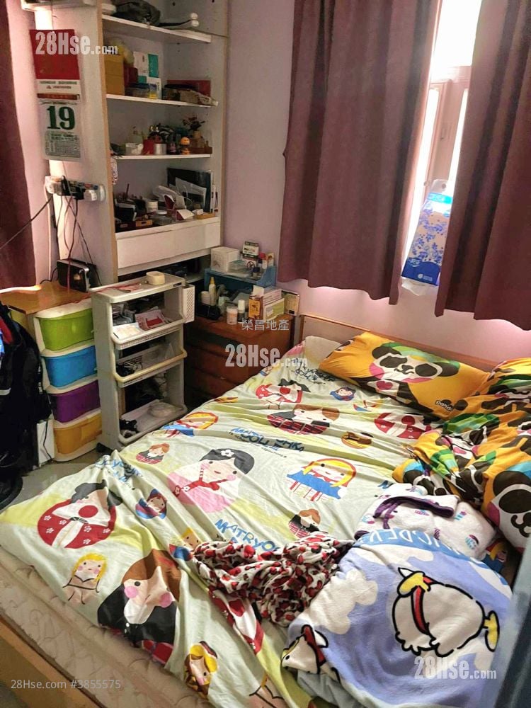 龍鼓灘 售盤 3 房 , 1 浴室 700 平方呎
