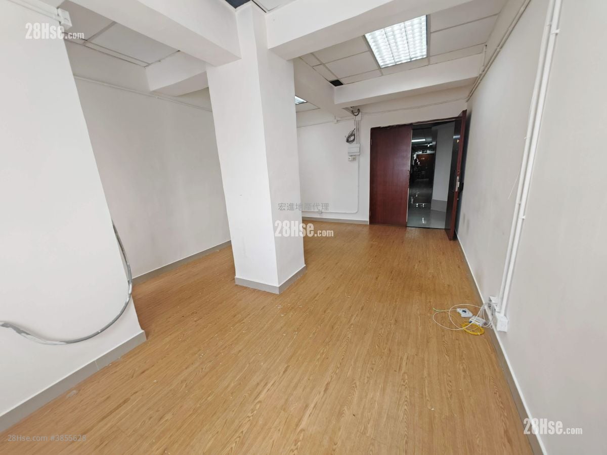 Mai Gar Industrial Building Rental 1 Toilet