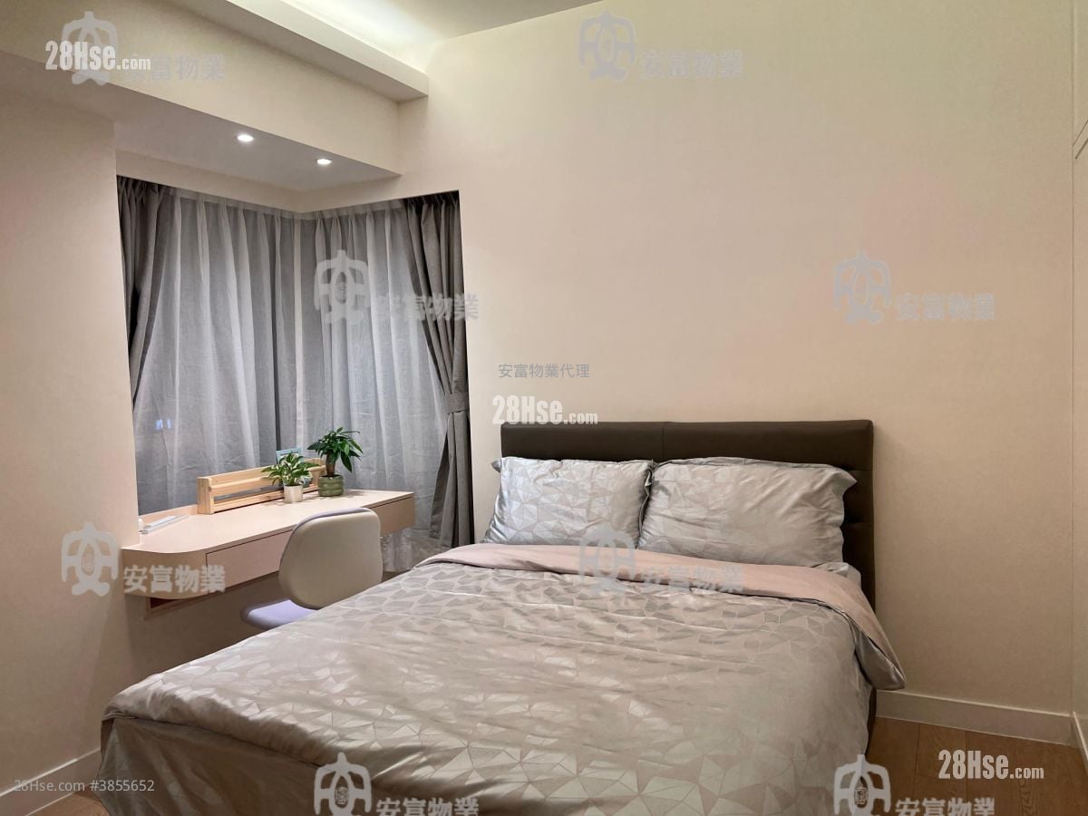 The Golden Gate Sell 3 Bedrooms , 2 Bathrooms 851 ft²