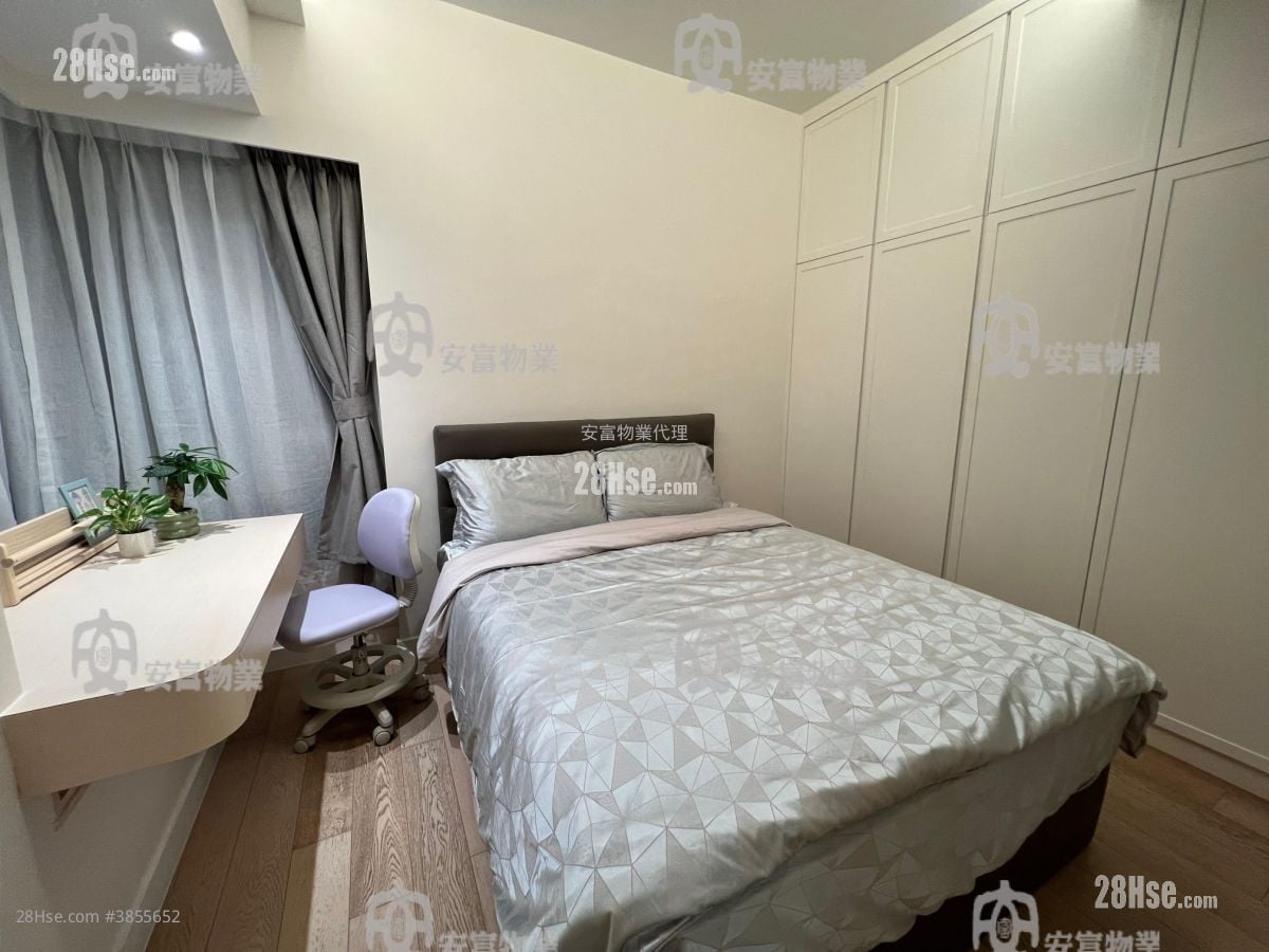 The Golden Gate Sell 3 Bedrooms , 2 Bathrooms 851 ft²